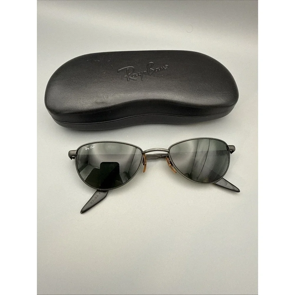 Ray Ban Bausch & Lomb Vintage W2193 Authentic Sunglasses Black Metal/Green Lens
